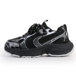 Nebula Strike Black/White Graphic Runner